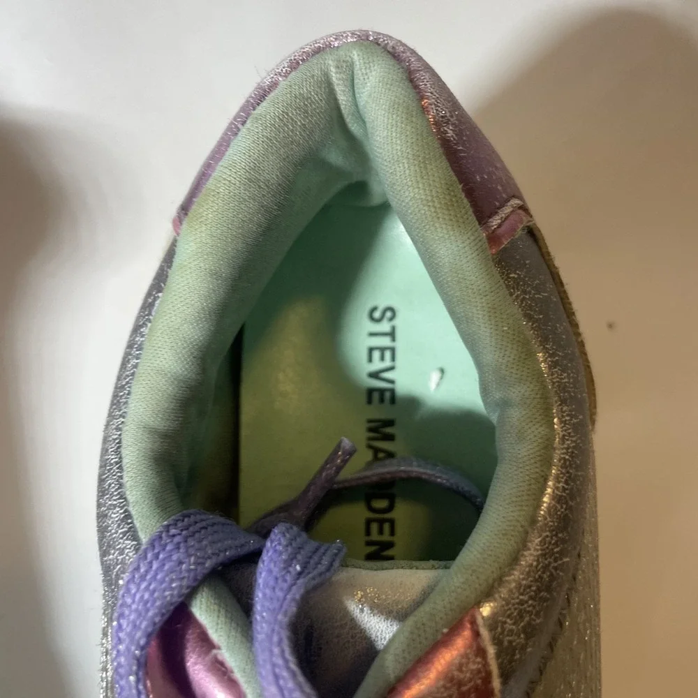 Steve Madden Kids Maggiee Sneakers Size 4